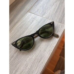 Early 1900s Vintage Prescription Black Cat Eye Women’s sunglasses - Damaged
